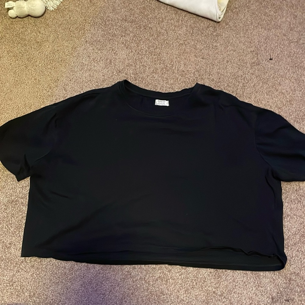 Set of 3 cropped layering t-shirts